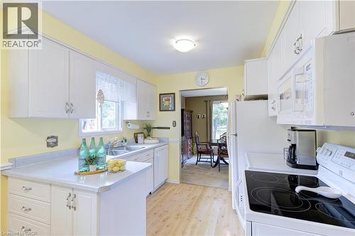 2020 Coral Crescent, Burlington, ON 