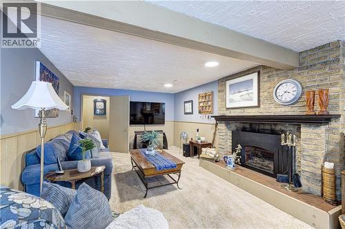 2020 Coral Crescent, Burlington, ON 