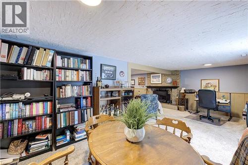 2020 Coral Crescent, Burlington, ON 