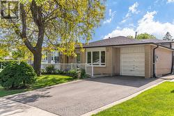 7236 MEYER DRIVE  Mississauga, ON L4T 3A9