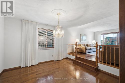 11 Gabriele Court, Hamilton, ON 