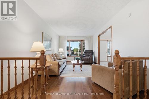 11 Gabriele Court, Hamilton, ON 