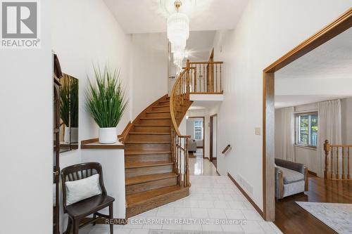 11 Gabriele Court, Hamilton, ON 