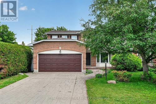 6 SHETLAND WAY  Ottawa, ON K2M 1P5