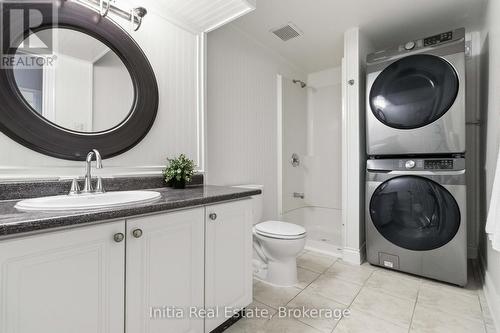 Basement Bathroom - 2014 Golden Briar Trail, Oakville, ON 