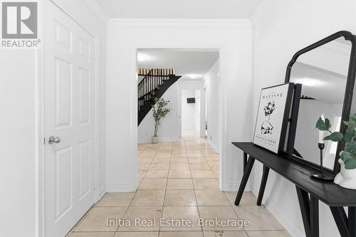 Foyer - 2014 Golden Briar Trail, Oakville, ON 
