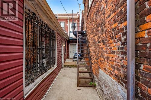 20 Barton Street, Hamilton, ON 
