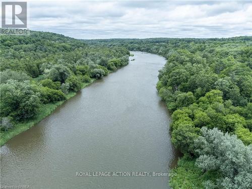 551 East River Road, Brant, ON 