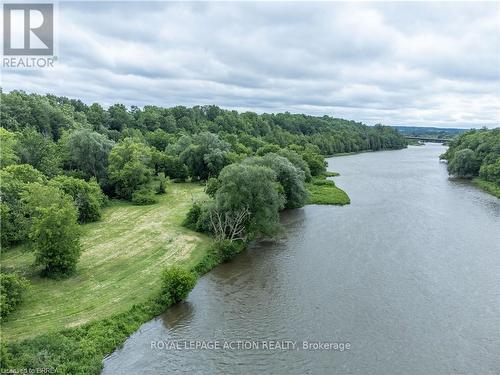 551 East River Road, Brant, ON 
