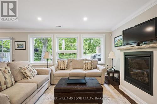 32 Cardinal Mindszenty Boulevard, Hamilton, ON 