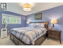 Large Primary Bedroom [15x13] - 