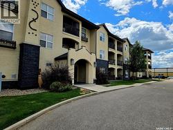 216 211 Ledingham STREET  Saskatoon, SK S7V 0C5