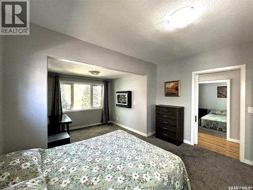 819 5Th Avenue N, Saskatoon, SK 