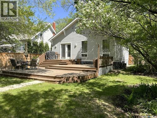 819 5Th Avenue N, Saskatoon, SK 