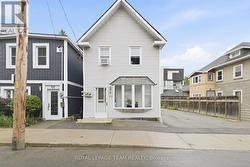 86 MERTON STREET  Ottawa, ON K1Y 1V7