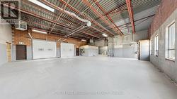 3B4 - 305 ARMSTRONG AVENUE  Halton Hills, ON L7G 4X6