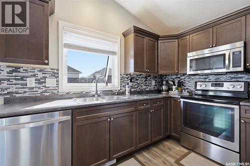 351 Kolynchuk Manor, Saskatoon, SK 