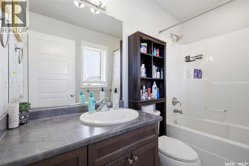 351 Kolynchuk Manor, Saskatoon, SK 