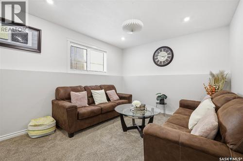 351 Kolynchuk Manor, Saskatoon, SK 