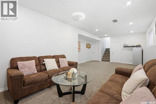 351 Kolynchuk Manor, Saskatoon, SK 