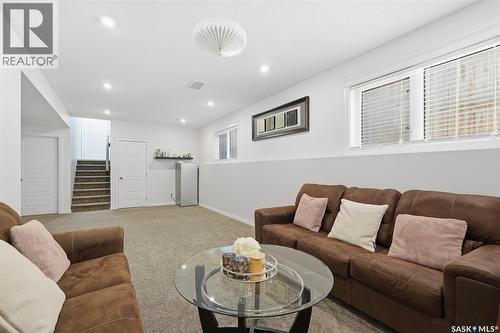 351 Kolynchuk Manor, Saskatoon, SK 