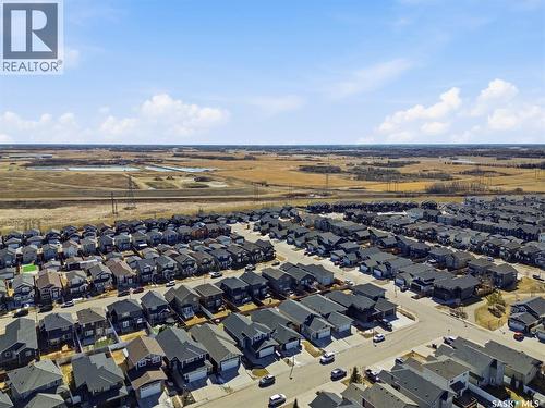 351 Kolynchuk Manor, Saskatoon, SK 