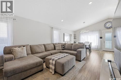 351 Kolynchuk Manor, Saskatoon, SK 