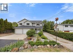 305 Snowsell Street N Kelowna, BC V1V 2C7