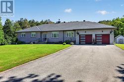 ALL BRICK - CLEAN DEFINED LINES - PERFECT !!! - 