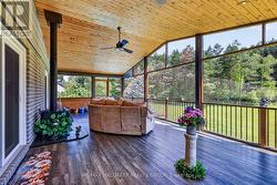 EASILY ACCESSIBLE FROM KITCHEN & PRIMARY BEDROOM - 