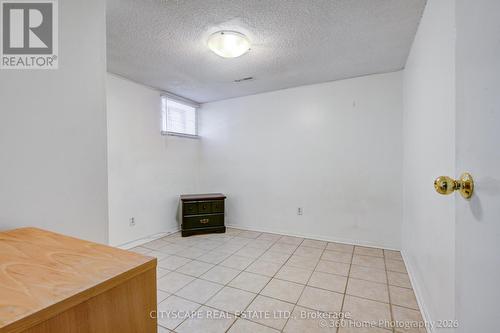 3999 Bishopstoke Lane, Mississauga, ON 