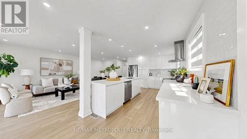 62 Davelayne Road, Toronto, ON 