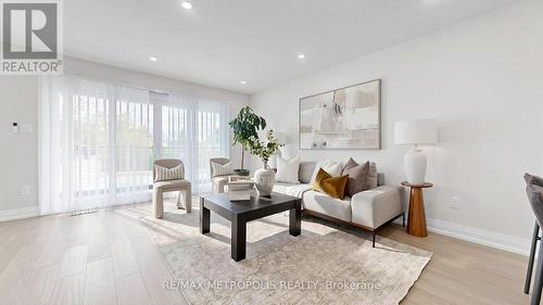 62 Davelayne Road, Toronto, ON 