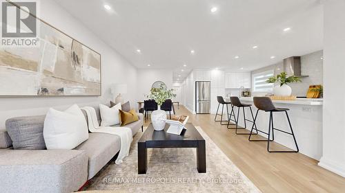 62 Davelayne Road, Toronto, ON 