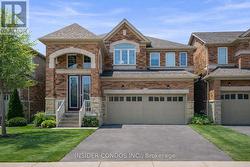 185 BONNIEGLEN FARM BOULEVARD Caledon, ON L7C 4C1