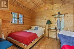 Bedroom 5 (in Pine Bunkie) - 