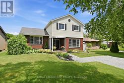 7963 REGENT COURT Niagara Falls (West Wood), ON L2H 2S9