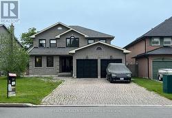 219 LAKE DRIVEWAY DRIVE W Ajax, ON L1S 5A3