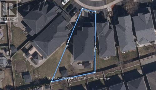 36 Danpatrick Drive, Richmond Hill, ON 