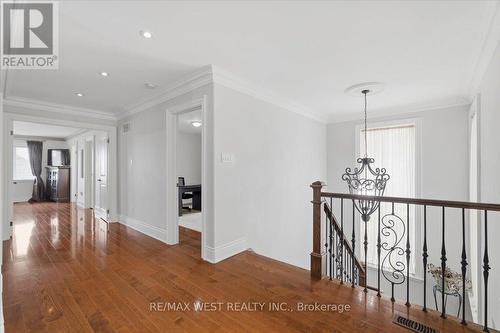 36 Danpatrick Drive, Richmond Hill, ON 