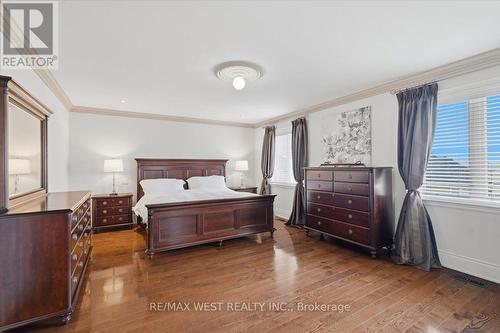 36 Danpatrick Drive, Richmond Hill, ON 