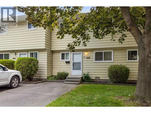 1153 Bernard Avenue Unit# 8  Kelowna, BC V1Y 6R3