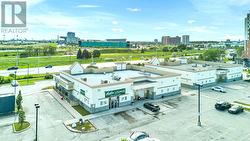 12 - 120 QUEEN PLATE DRIVE Toronto, ON M9W 0B4