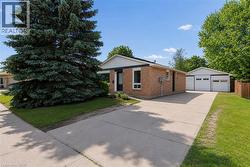 96 PATHFINDER Crescent  Kitchener, ON N2P 1S6