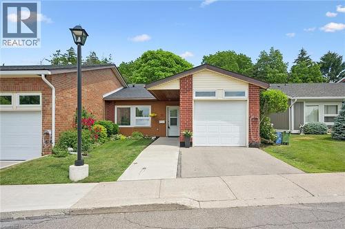 32 Cardinal Mindszenty Boulevard, Hamilton, ON 