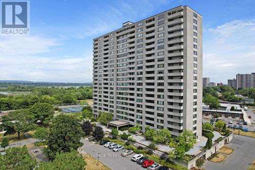 207 - 2625 REGINA STREET  Ottawa, ON K2B 5W8