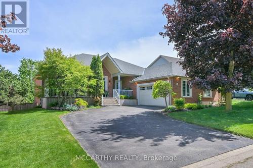26 CHAPMAN ROAD  Orangeville, ON L9W 5C7