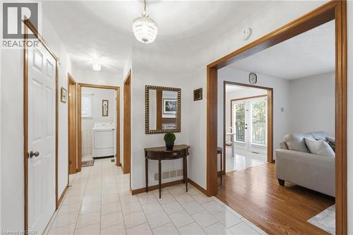 11 Gabriele Court, Hamilton, ON 