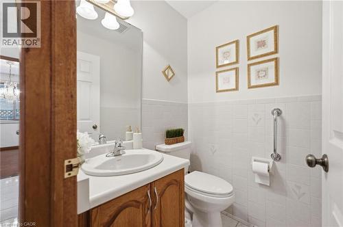 11 Gabriele Court, Hamilton, ON 