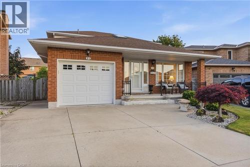 11 Gabriele Court, Hamilton, ON 